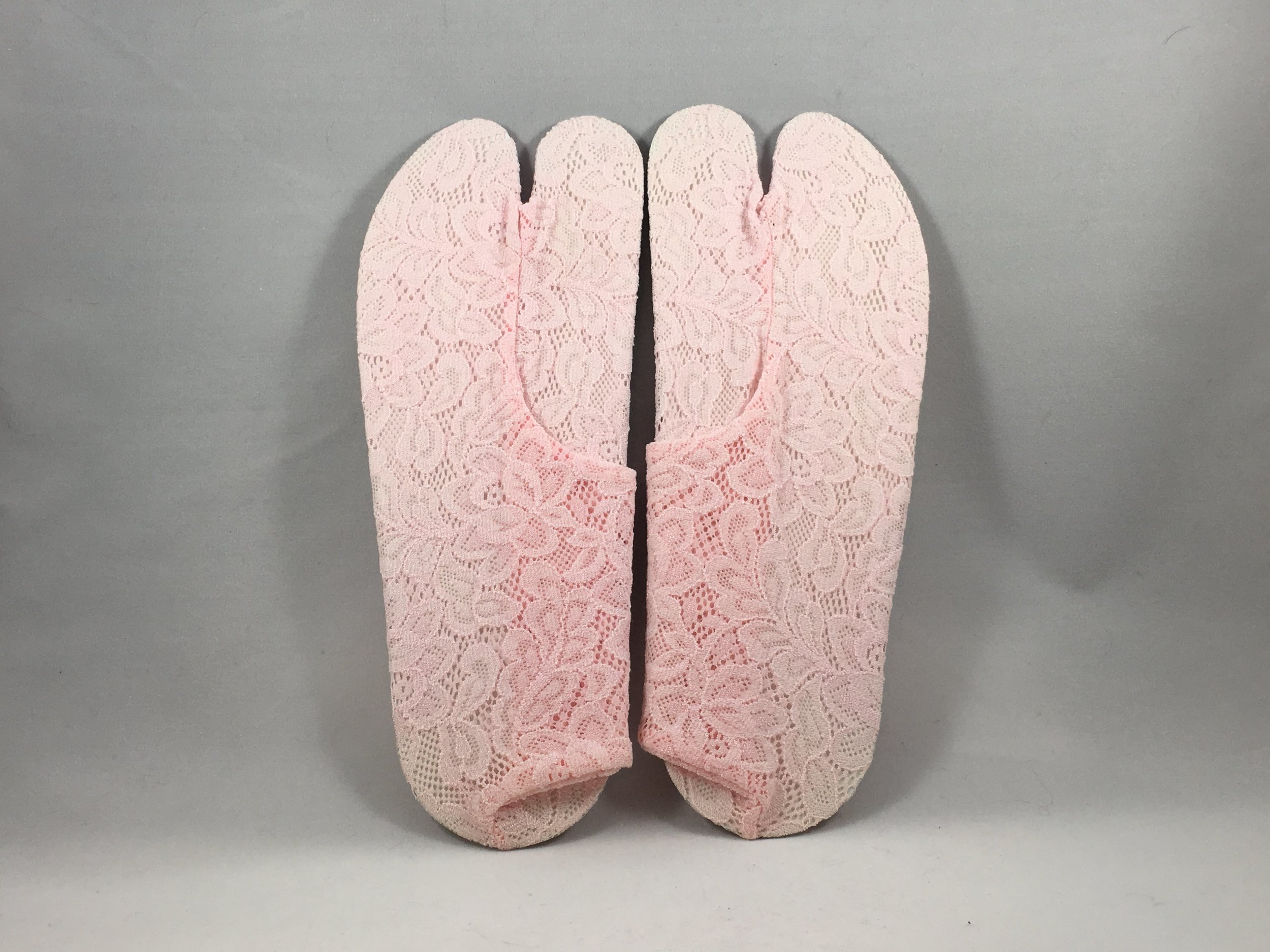 Tabi (足袋 Japanese socks)