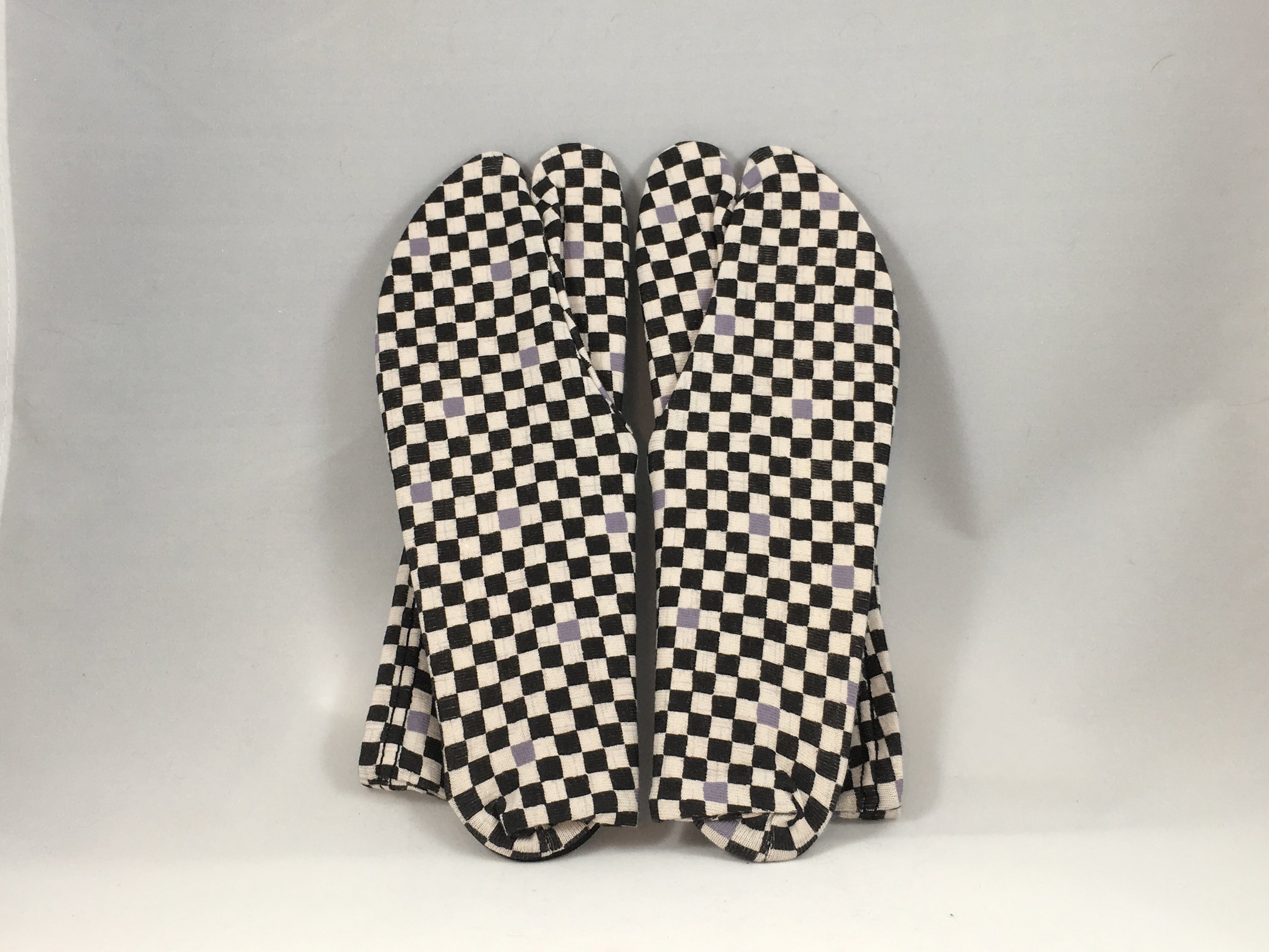 Tabi (足袋 Japanese socks) - Checker