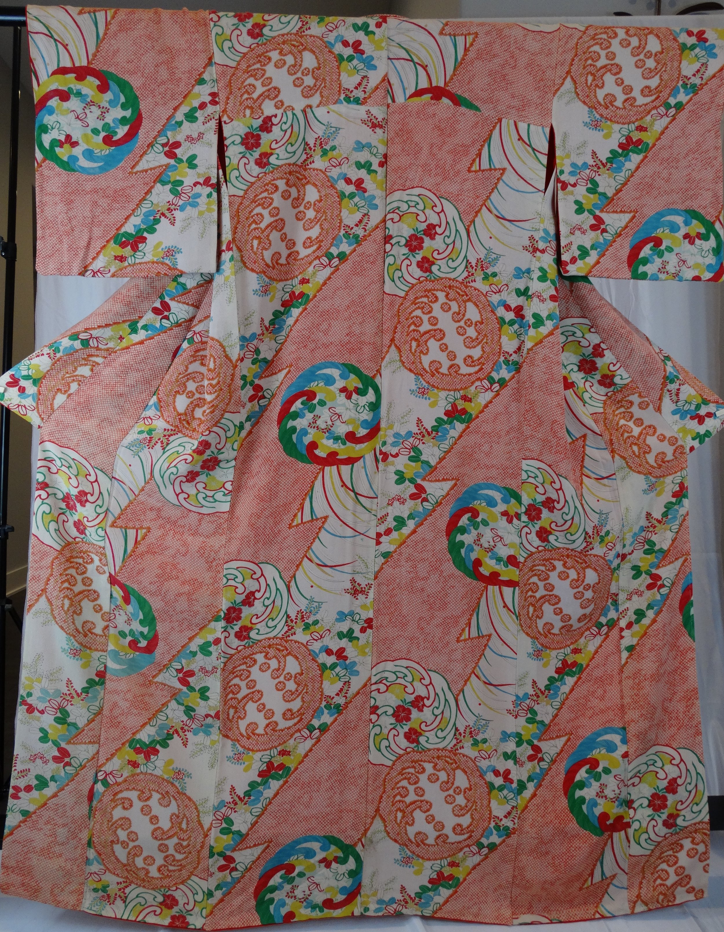 Vintage Silk Kimono – Shibori Print