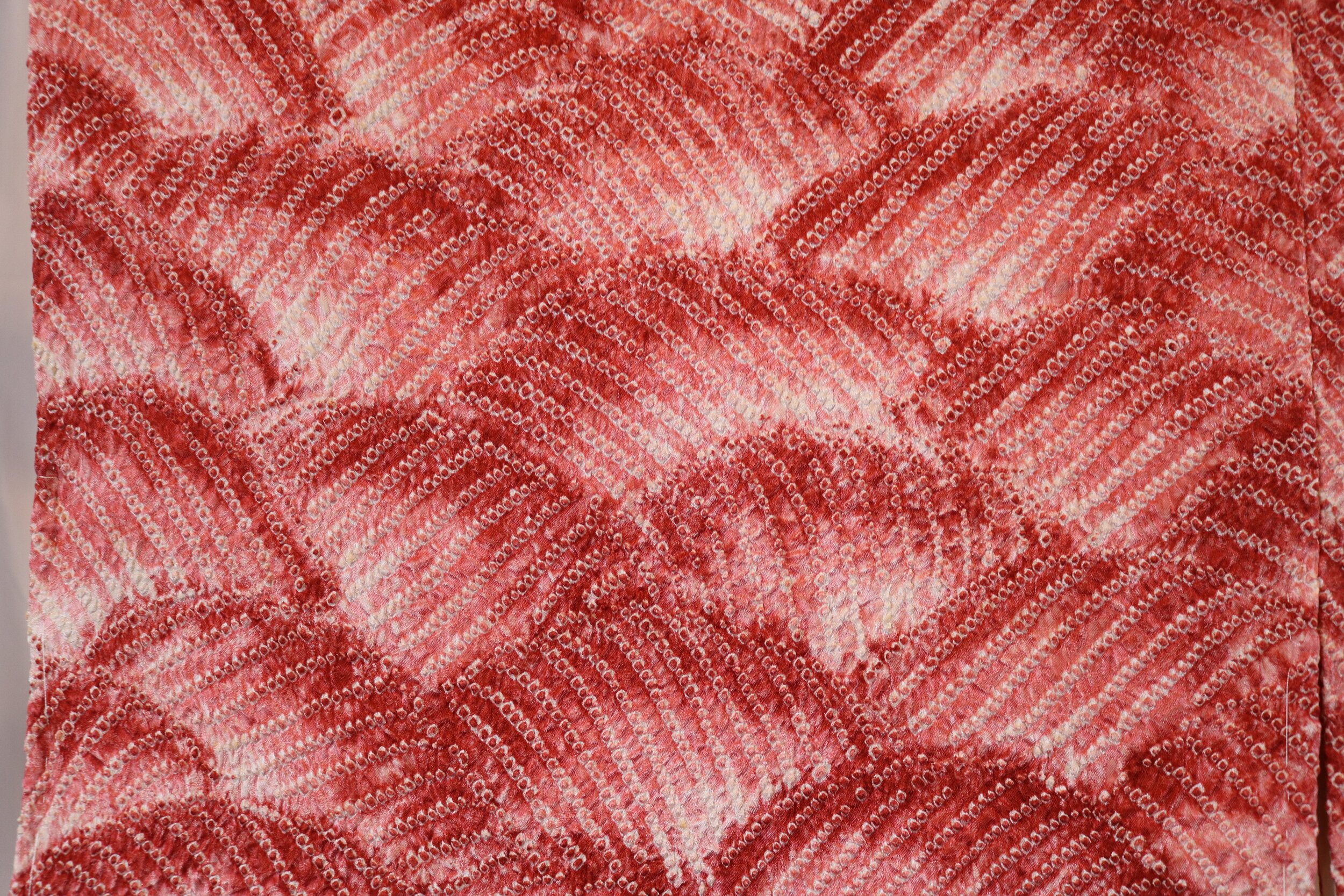 Haori – Shibori, 青海波 (Seigaiha) – Dynamic waves