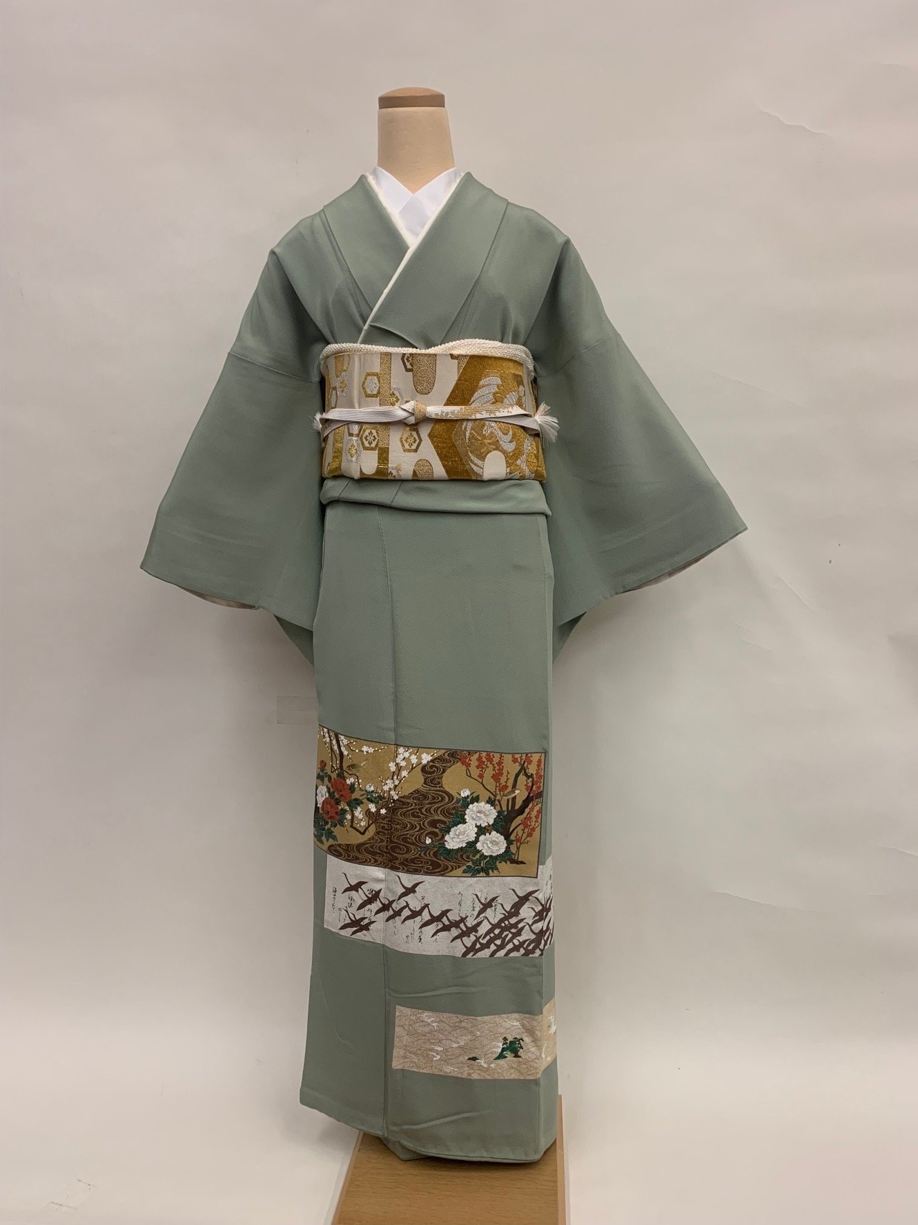 Vintage Tomesode Kimono and Maru Obi Set 032